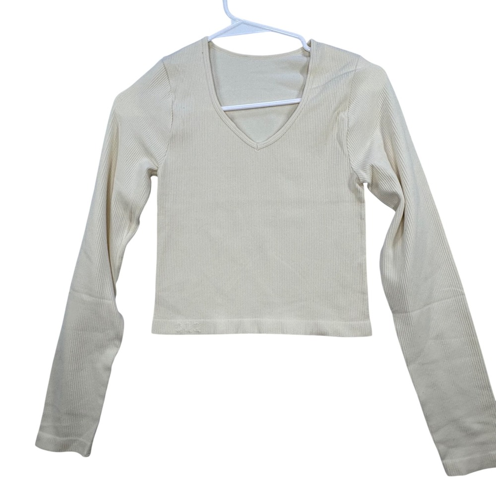 QQQ Ribbed V Neck Long Sleeve Top Womens Medium Cream Cropped Seamless Aesthetic